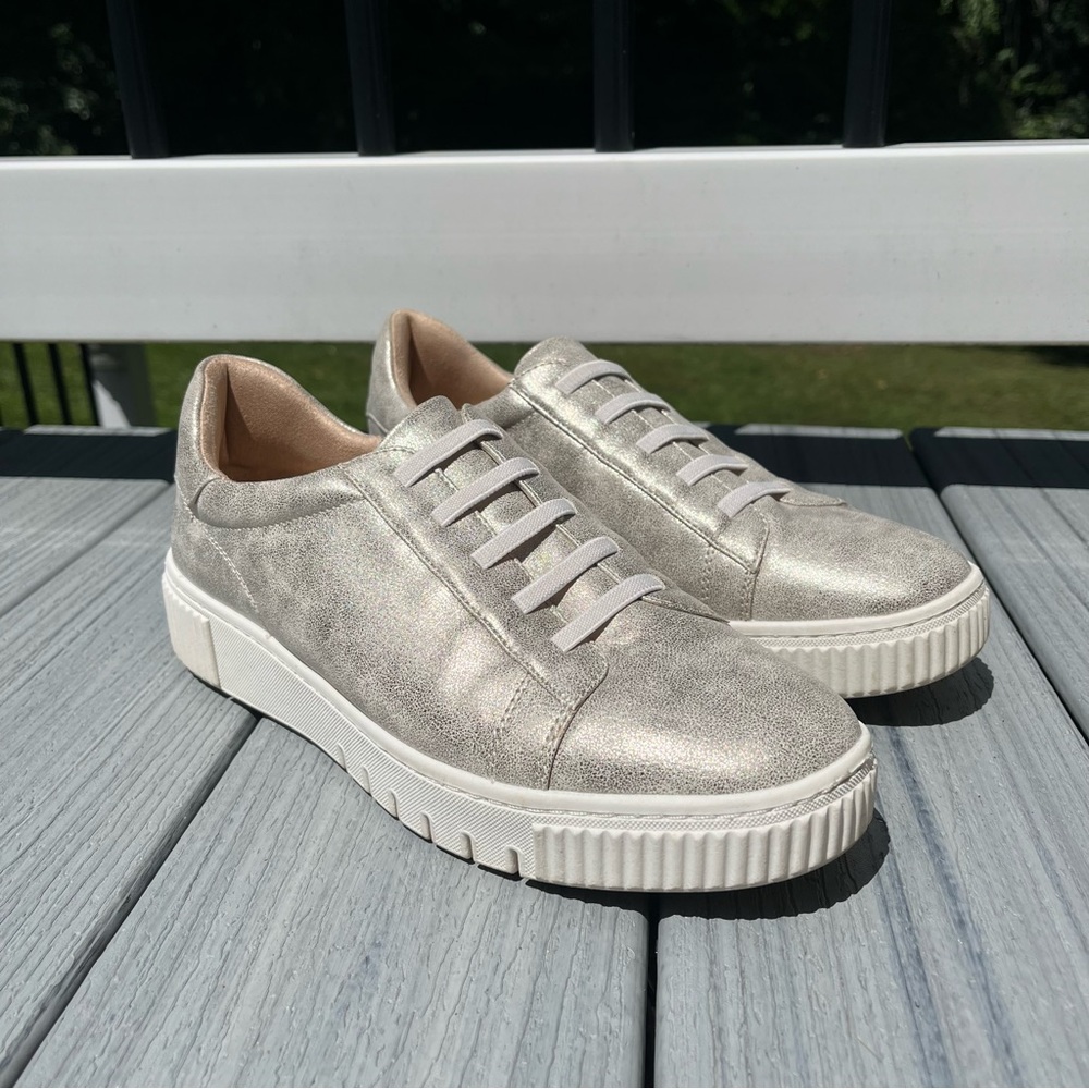 Soul by Naturalizer Tia Step-in Sneaker